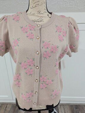 Cottage Core Forward Short Sleeve Knit Cardigan